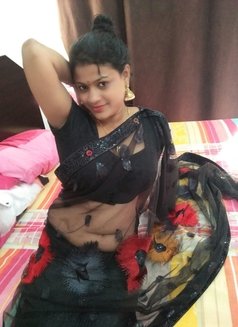 Deepika South Indian Gorgeous (Gfe) - puta in Abu Dhabi Photo 7 of 9