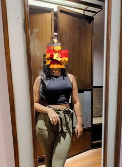 Deepika Telugu - escort in Hyderabad Photo 1 of 5