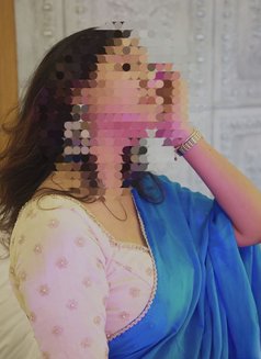 Deepika Telugu - escort in Hyderabad Photo 2 of 5