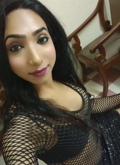 Deepika Ts - Transsexual escort in New Delhi Photo 5 of 9