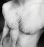 Deeplkngpleasure69 - Acompañantes masculino in New Delhi Photo 1 of 3