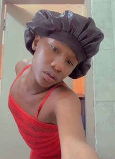 Deepqueen - Transsexual escort in Nairobi Photo 1 of 5