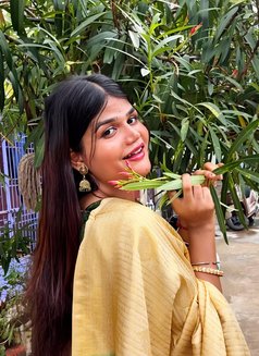 Deepthi Roy - escort in Hyderabad Photo 2 of 4
