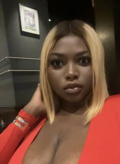 Deepthroat Lucy - escort in Dubai Photo 1 of 8