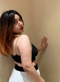 Deepti - escort in Hyderabad Photo 2 of 3
