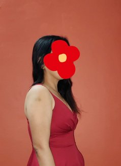 Deepti Singh, Outcall Only - puta in Hyderabad Photo 5 of 6