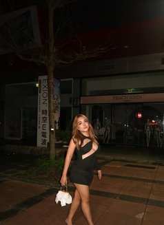 Deeptroat expert just arrived - escort in Bangkok Photo 23 of 27