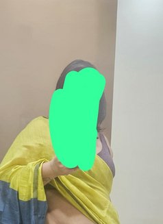 Deepureddy - escort in Hyderabad Photo 2 of 5