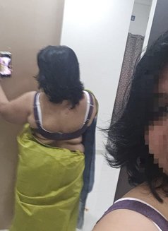 Deepureddy - escort in Hyderabad Photo 4 of 5