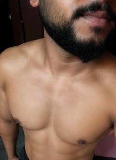 Defaulter9 - Acompañantes masculino in New Delhi Photo 1 of 6