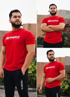 Defaulter9 - Acompañantes masculino in New Delhi Photo 2 of 6