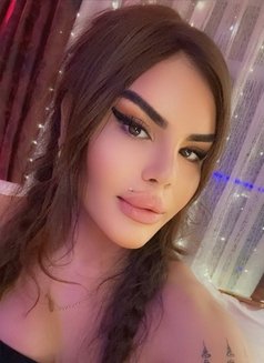 DEFNE Bal (20 cm XL) - Transsexual escort in İstanbul Photo 20 of 22