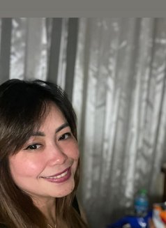 Dehlz - puta in Dubai Photo 5 of 5