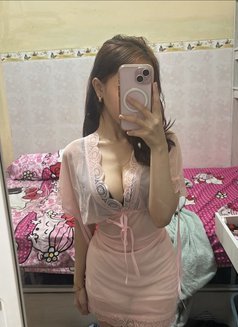 Deja - escort in Milan Photo 1 of 3