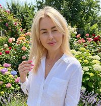 Deka - escort in Hong Kong