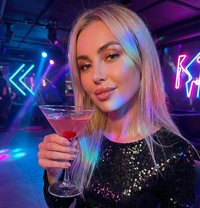 Deka - escort in Hong Kong