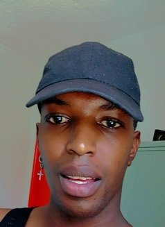 Deko Kush - Male escort in Nairobi Photo 12 of 12