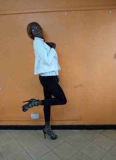 Deko Kush - Male escort in Nairobi Photo 10 of 11
