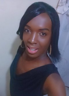 Deko Kush - Male escort in Nairobi Photo 5 of 6