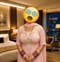 📸 CAM 🥀KASHMIRI ANAL QUEEN ONLY OUTCAL - escort in Noida