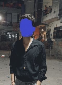 Delhi Boy - Male escort in New Delhi Photo 4 of 5