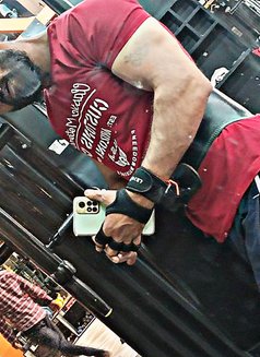 Delhi Elite Companion | Discreet & Luxe - Male escort in Noida Photo 17 of 20