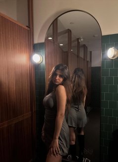Delhi Enjoyment With High Profile Indian - escort in New Delhi Photo 1 of 2
