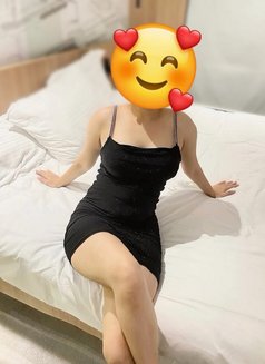 Hot & Classy Independent Escort in Noida - escort agency in Noida Photo 6 of 7