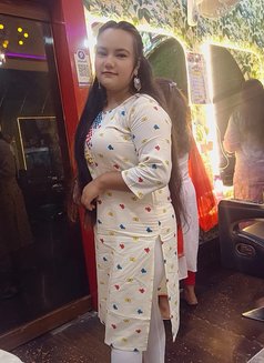 Delhi Escort Ervice Independent Sumina - puta in New Delhi Photo 2 of 5
