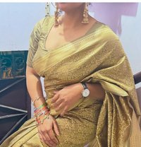 MILKY BOOBS CAM/MEET SAREE GIRL - escort in New Delhi