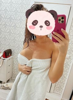 Delhi Russian Escorts for Hotels, Home - puta in New Delhi Photo 1 of 1