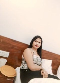 Delhi Incall Outcall Hot Young Girls - puta in New Delhi Photo 2 of 3