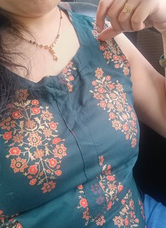 Delhi Independent - escort in New Delhi Photo 4 of 5