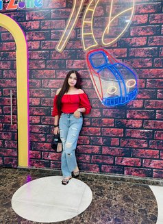 Riya Choudhary - puta in Jaipur Photo 7 of 8