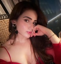 Delhi Luxury Hotels Services - escort in Noida