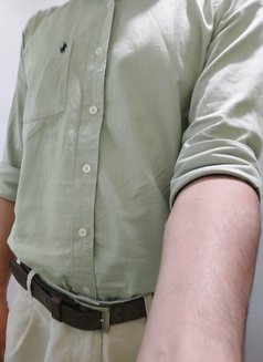 Delhi Massager for females & couple - Acompañantes masculino in New Delhi Photo 4 of 4