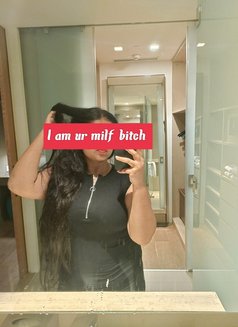 milf vanya cam with meet - puta in New Delhi Photo 21 of 24