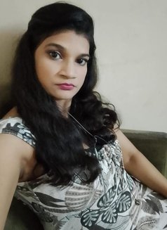 Delhi Muskan Escort Service - escort in New Delhi Photo 1 of 1