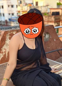 QUEEN OF RIMMING CAM/MEET - escort in Noida Photo 11 of 23