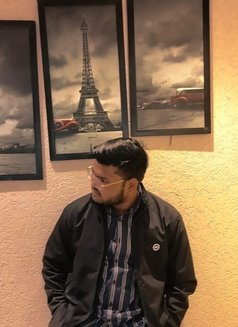 Delhi/noida - male escorts(PlayBoy) - Male escort in Noida Photo 2 of 2