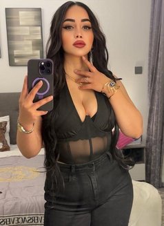 9711,665146,kajal Independent girl mode - escort in New Delhi Photo 10 of 13