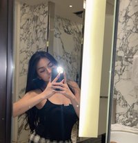 Delia - escort in Bali