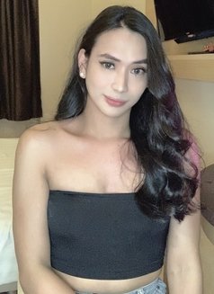Delicious Bigdick just Arrived - Transsexual escort in Kuala Lumpur Photo 16 of 19