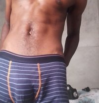 Tanaka - Male escort in Harare