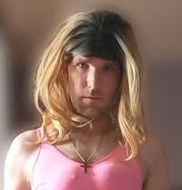 Delilah R - Transsexual escort in Calgary