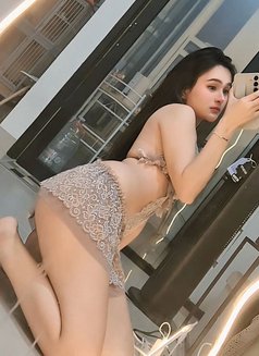 Delima - puta in Surabaya Photo 2 of 4