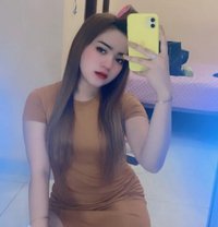 Delisa - puta in Jakarta
