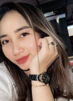 Delisa - escort in Jakarta Photo 4 of 7