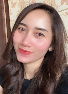 Delisa - escort in Jakarta Photo 7 of 7