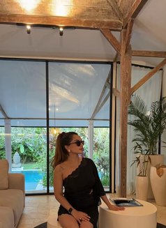 Delisha Hanna - companion in Singapore Photo 3 of 3